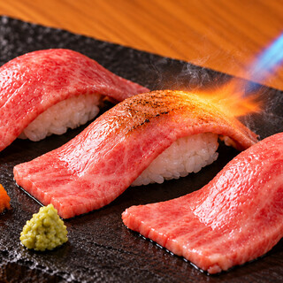 全席個室居酒屋 国産和牛肉寿司と海鮮 とろけ酒場_0