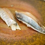 橘寿司 - 真アジ  良い仕事されてます