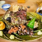 橘寿司 - でっかいサザエ  日本酒に合いますねぇ