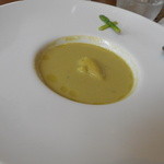 LYS - グリーンアスパラガスの冷製ポタージュ　白樺の樹液を添えて