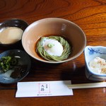 茶寮 大路 - 地獄蒸しランチ：うの花合え、茶そばと温泉卵、香の物