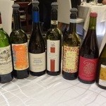 頂いたワイン達（並べてくれるサービスが嬉しい）