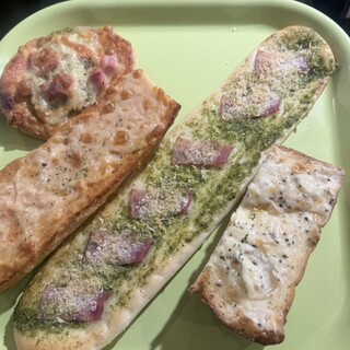 ベーカリー ペニーレイン_0