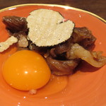 鳥茂 - サーロイン牛のすき焼き、トリュフ散らし