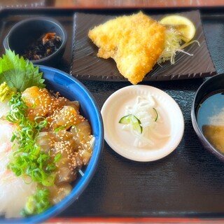 内浦漁協直営 いけすや_1