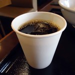 Chaina Doru - 無料のコーヒー。セルフでどーぞ。