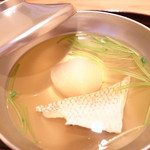 城喜多 - 蕪と鯛の吸い物です