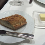 オーグードゥジュール メルヴェイユ 博多 - 絶品のパン