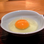 きたうら善漁。 - 名古屋コーチンの卵。サービスです。