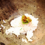 きたうら善漁。 - わさびをのせて一口