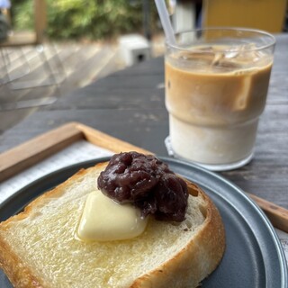 CAFE LA RUCHE_0