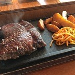 ステーキハウス Gottie's BEEF 池袋西口店 - 