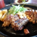 しゃぶしゃぶ焼肉専門店 竹屋 - 2014年10月　特選牛ロースステーキ200g