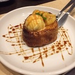 Cafe&Dining 七夜月 - デニッシュのフレンチトーストバニラアイス添え

あったかいのと冷たいのコラボがいい感じ。
バナナもアクセントでおいしく頂きました (*´ڡ`●)
