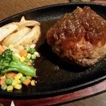 地鶏&和牛食べ放題 炭火居酒屋 BONE - ハンバーグ