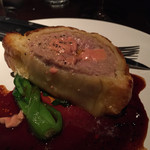 Wine 厨房 tamaya-ohyama - 鴨肉とフォアグラのパイ包み