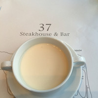 37 Steakhouse & Bar - 