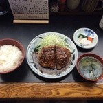 とんかつ 五郎十 - ミンチゴマ入り生姜焼き定食