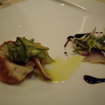 ビストロ・ラ・クッチーナ - おまかせ前菜とワイン一杯で2,310円也