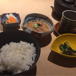 【鯛茶漬け】（1620円税込）