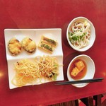 豆乃畑 大垣店 - ナス天、厚揚げの味噌焼き、キノコパスタ、上海焼きそば、冷やしうどん、揚げ出し豆腐。