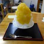 目白 志むら - 程なくして天然氷使用のつぶつぶ夏みかんかき氷が運ばれて来ました。