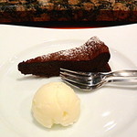 She'll be - ガトーショコラとアイス