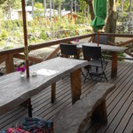 ガーデンレイルウェイ・カフェ - ウッドデッキのテラス席