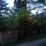 奈良ホテル ザ・バー - 飲み終わる頃になって、いい具合に外が暮れて来た(^^ゞ