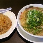 来来亭 - ランチチャーハン定食８５７円、チャーハン大盛１０８円(201506)