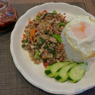 タイ食堂 アロイアロイ_0