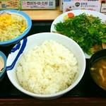 Sukiya - ネギだく！塩ダレ豚とろろW定食930円