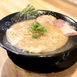 福島壱麺 - 豚骨の鈴木 (700円) '15 5月中旬