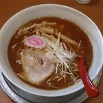 栄昇らーめん - 節仕込みらーめん（700円）