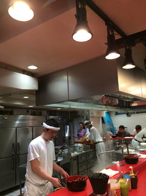 吉村家 - 店内失礼します