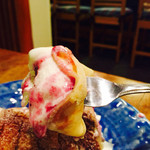 寿司　天狗 - ボルガアイス
      バニラアイスにブルーベリーソース