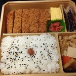 とんかつ まい泉 - やわらかヒレかつ弁当　近景