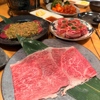 炭火焼肉リバティ_1
