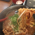 麺よし - 徳島らーめん バラ肉  カタ麺