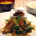 ジミーズパラダイス - ☆本日の日替り定食☆
【ニラレバ炒め定食】
