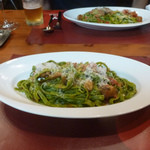 オステリア ブッコ - 新潟産・もち豚の皮なしソーセージ、トマト煮のパスタ