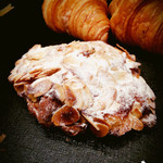 ラ ブティック ドゥ ジョエル・ロブション 丸の内ブリックスクエア店 - 