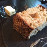 ラ・ボンヌターブル - きゃぁーっ♡今日はこの子を食べに来ました＼(^o^)／ 大阪「ル・シュクレクール」から毎日お取り寄せされている貴重なパン食べ放題です*\(^o^)/*