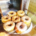 べつばらドーナツ - ショーケース