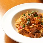 Homemade slow-cooked Bolognese ~Raw noodle fettuccine~