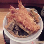 天さく - 天丼のアップ