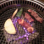 牛國 - ランチ焼いてます