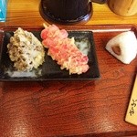 本格手打 いわしや - うどんが出来上がるまで番号札を受け取り待ちます。