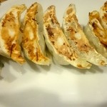 博多らーめん ShinShin - 博多らーめん Shin-Shin 餃子 fromグリーンロール