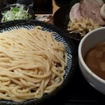 特製つけ麺（中盛り）１１００円